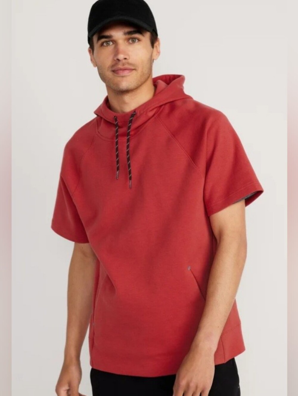 Old Navy Active Red Dynamic Fleece Pullover Hoodie Workout Gym 4 Way Stretch